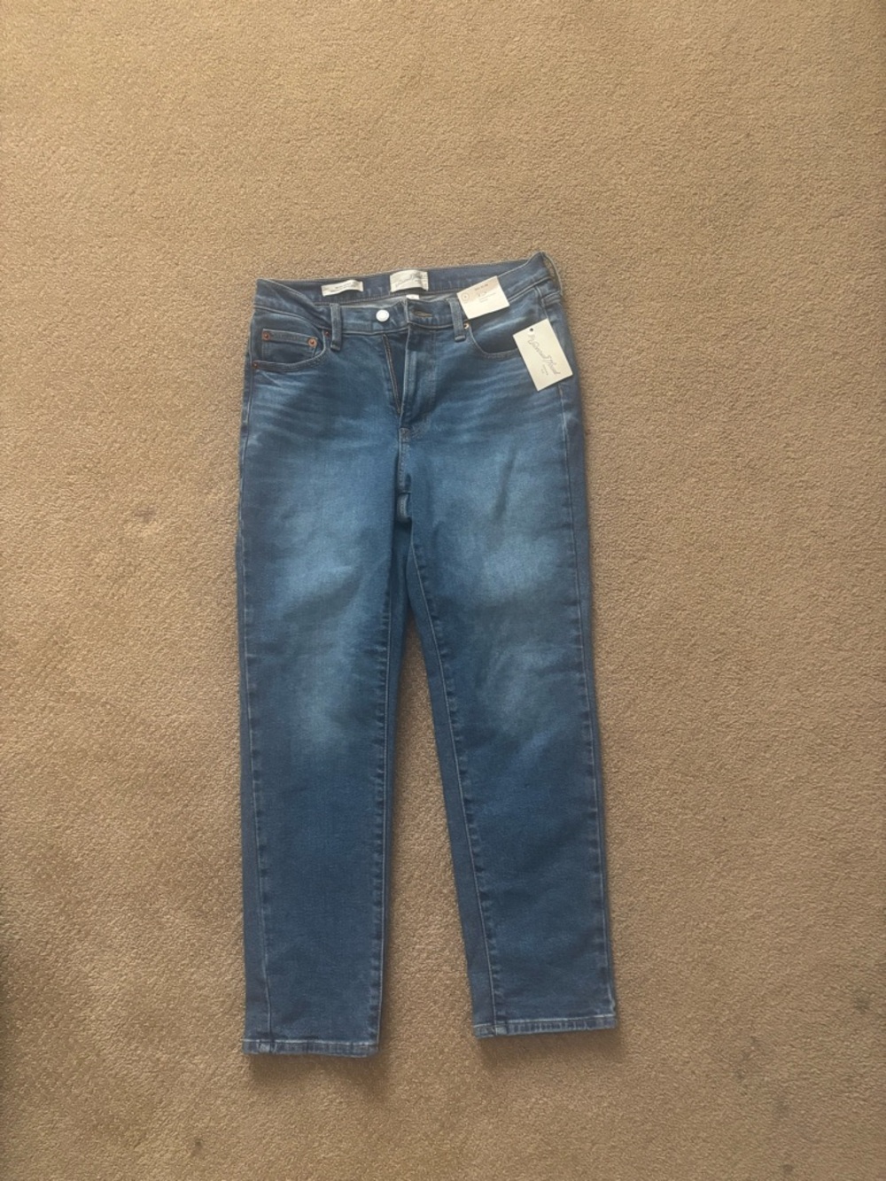 Universal Thread Women's Dark Blue Ankle Crop Jeans